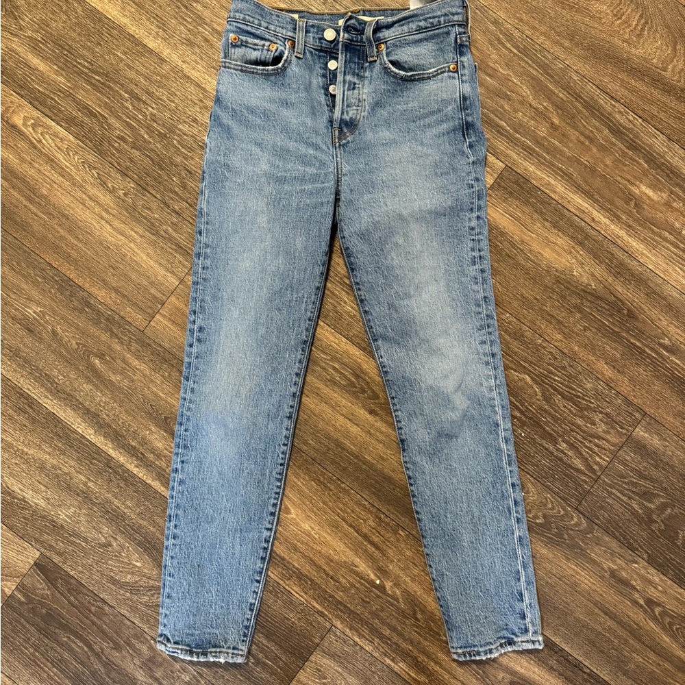 Levi's Blue Straight Leg Jeans Classic Style